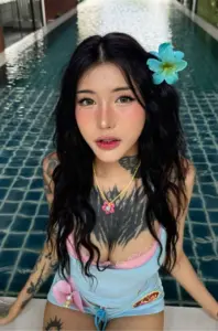 Cornne เน็ตไอดอล