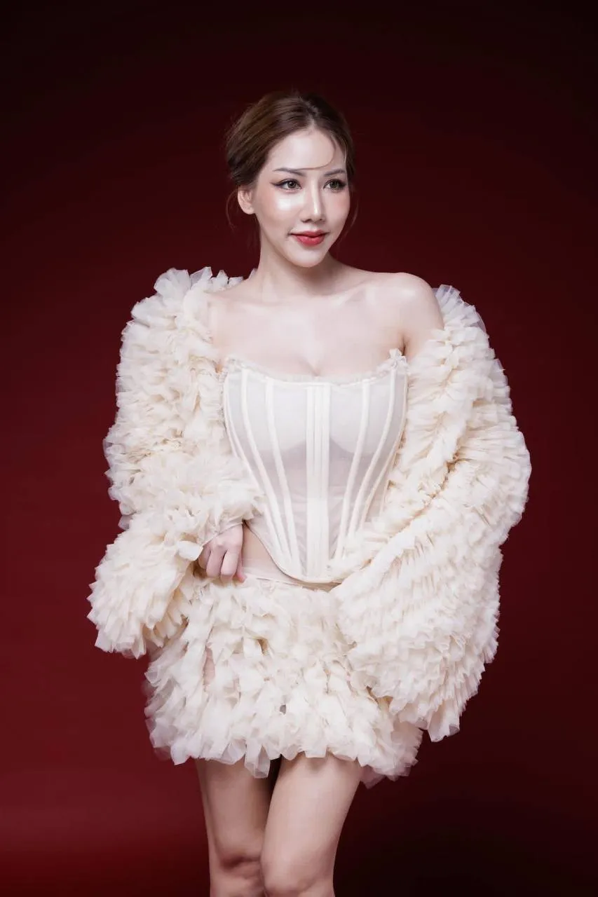 เนเปิ้ล นันทนา OnlyFans