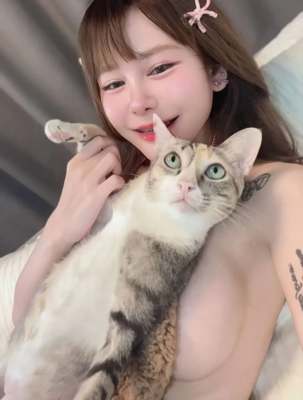 AccPeachy น้องพีช เน็ตไอดอล