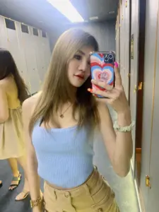 น้องอีฟ eve Penpisut 25